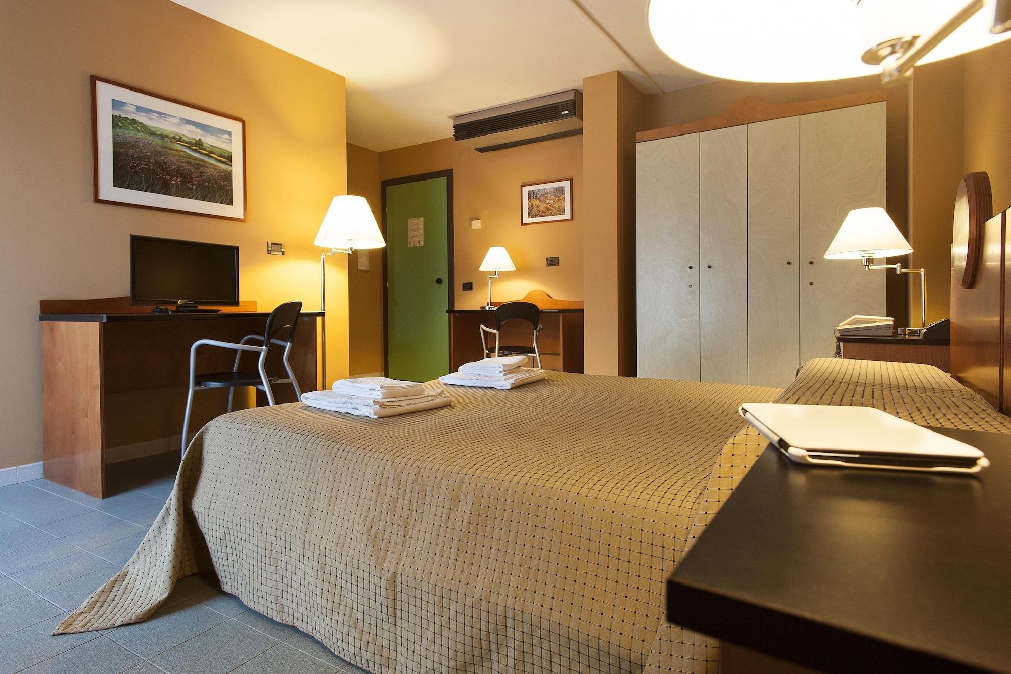 Athenaeum 3*