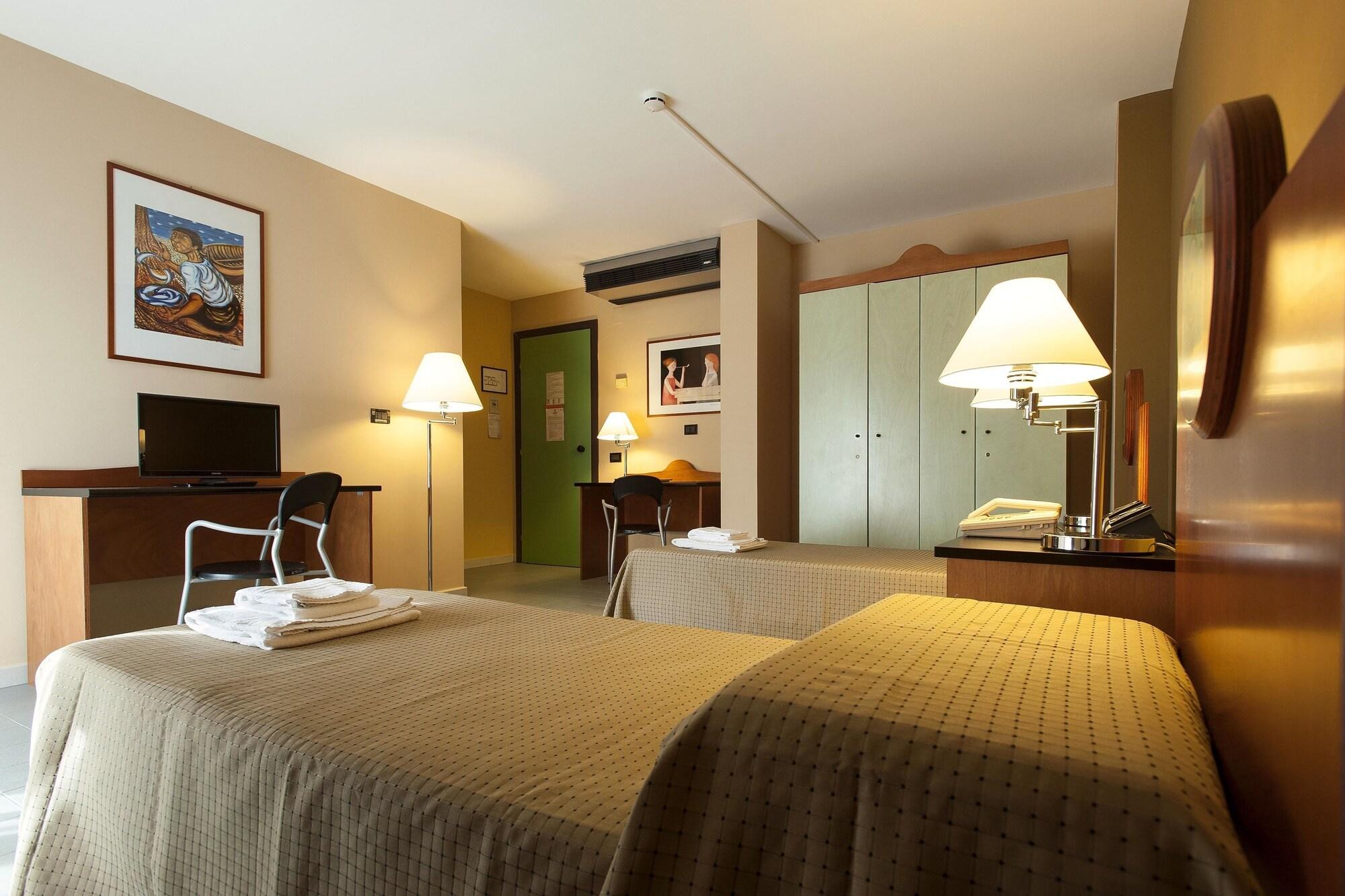 Athenaeum 3* Palermo