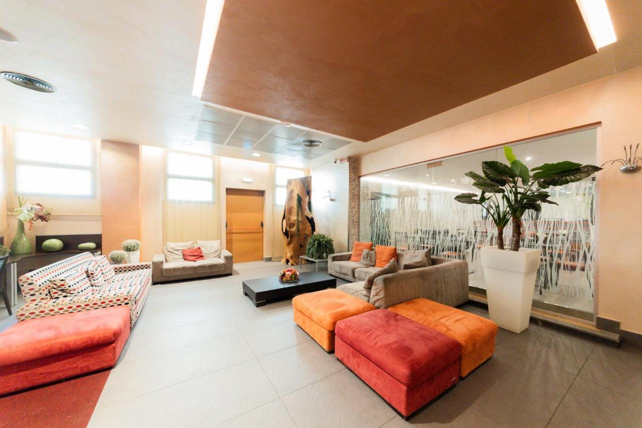 Athenaeum 3*