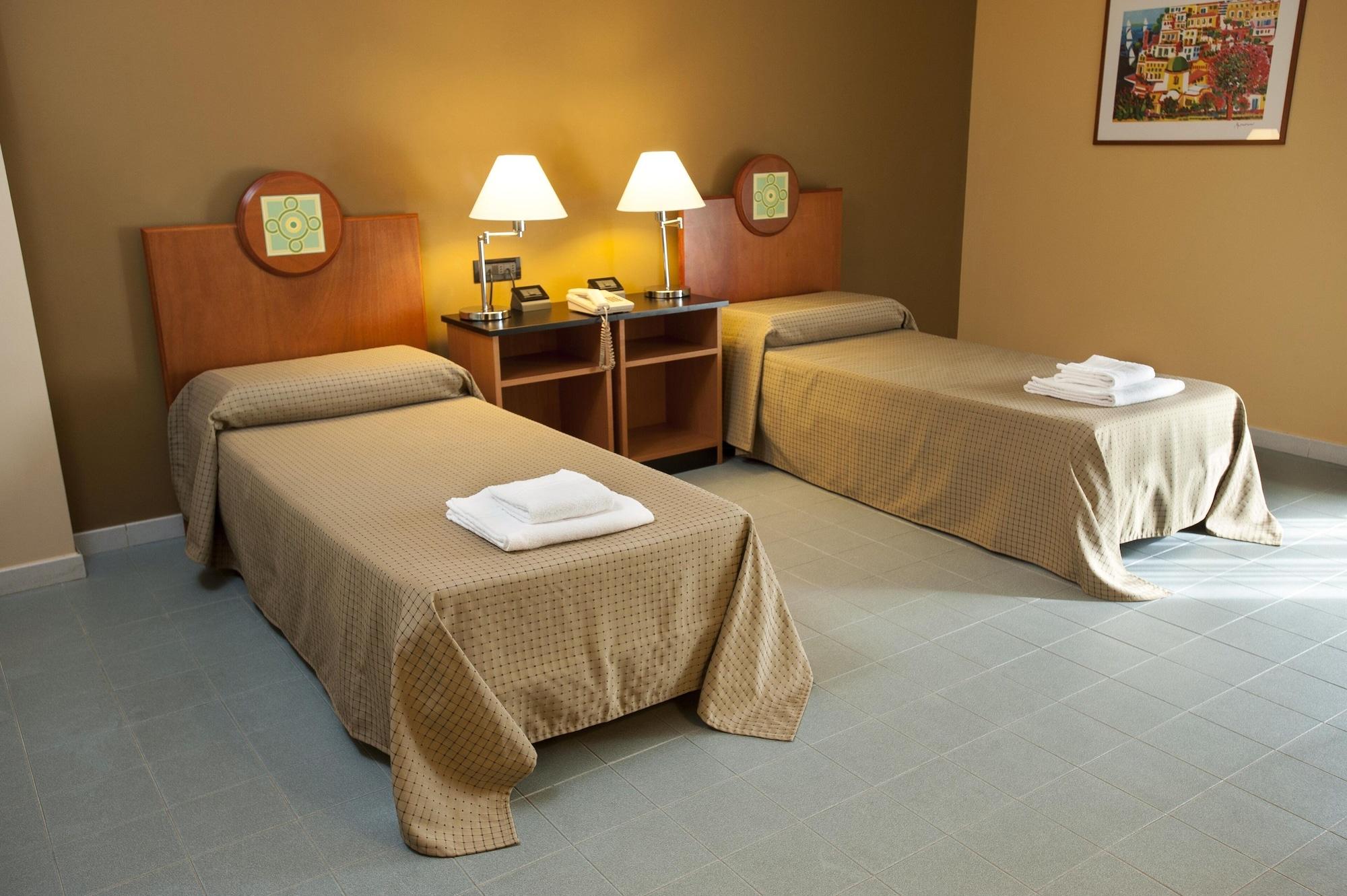 Athenaeum Hotel 3*